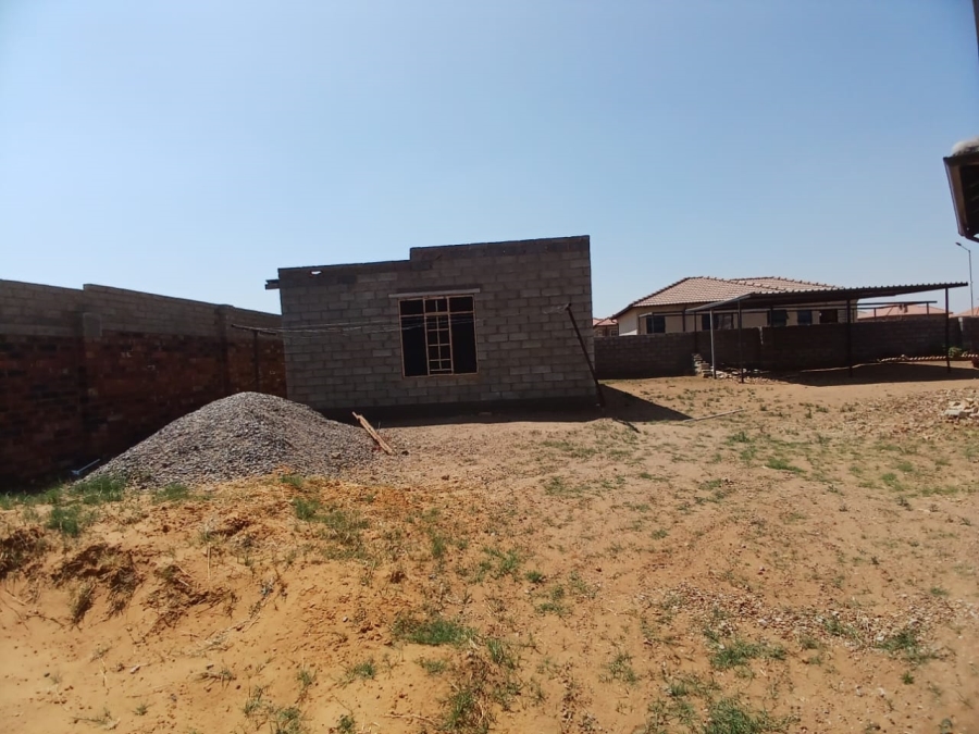 3 Bedroom Property for Sale in Azaadville Gardens Gauteng