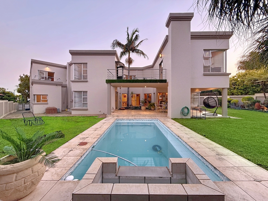 To Let 4 Bedroom Property for Rent in Silver Lakes Golf Estate Gauteng