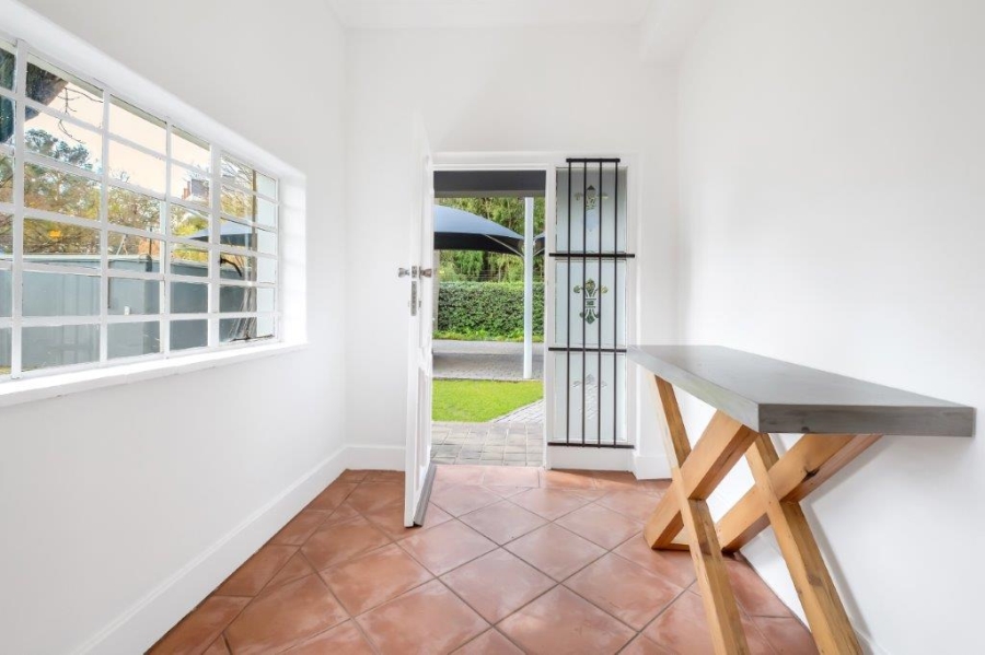 To Let 4 Bedroom Property for Rent in Greenside East Gauteng