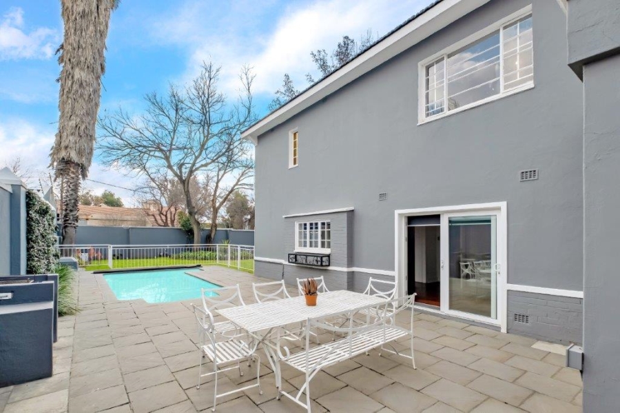 To Let 4 Bedroom Property for Rent in Greenside East Gauteng