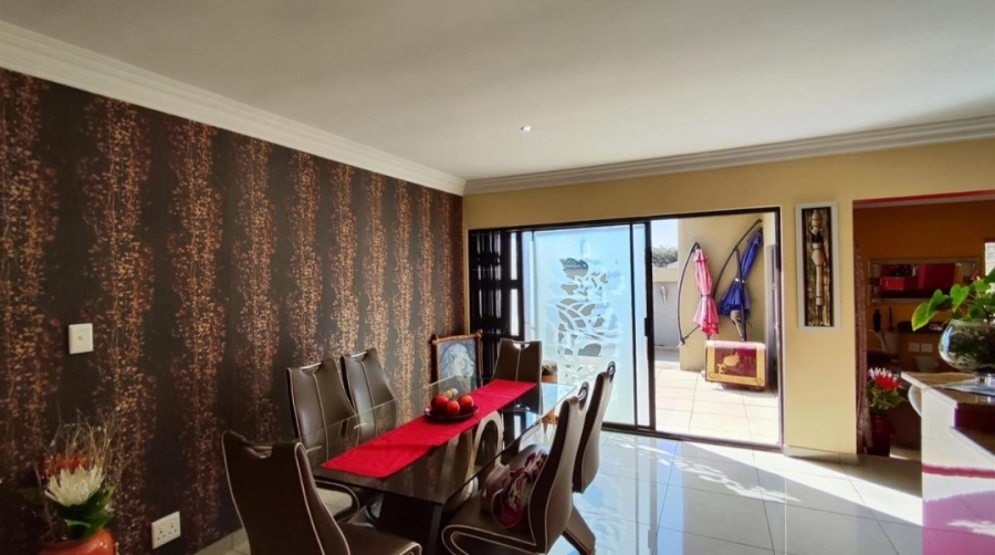 5 Bedroom Property for Sale in Bartlett Gauteng