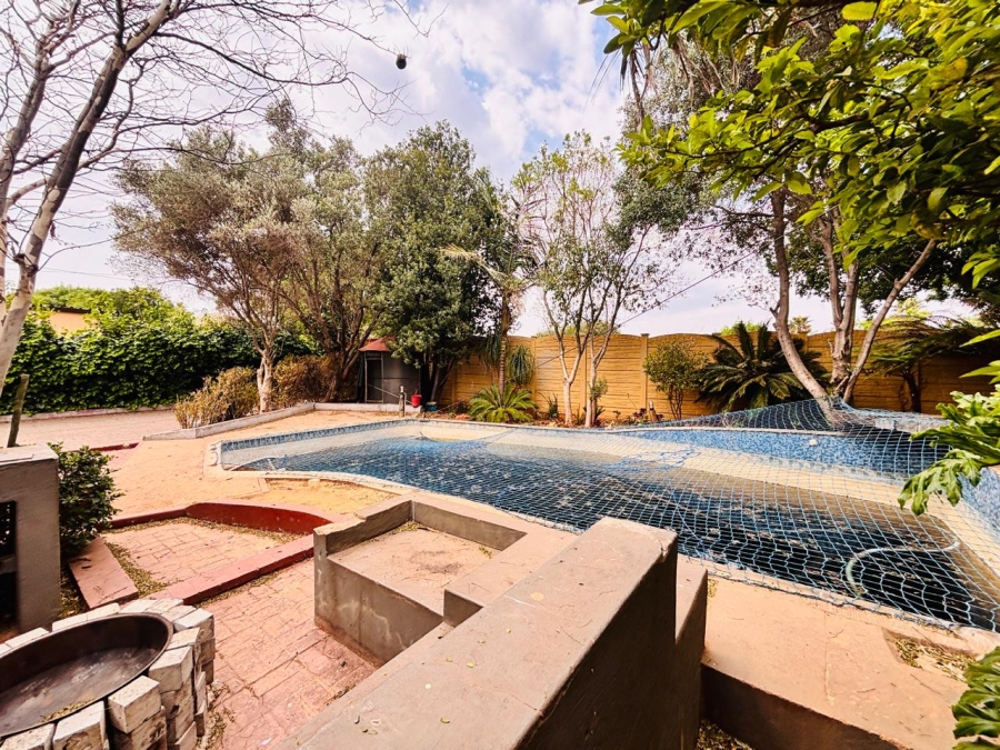 4 Bedroom Property for Sale in Dan Pienaarville Gauteng