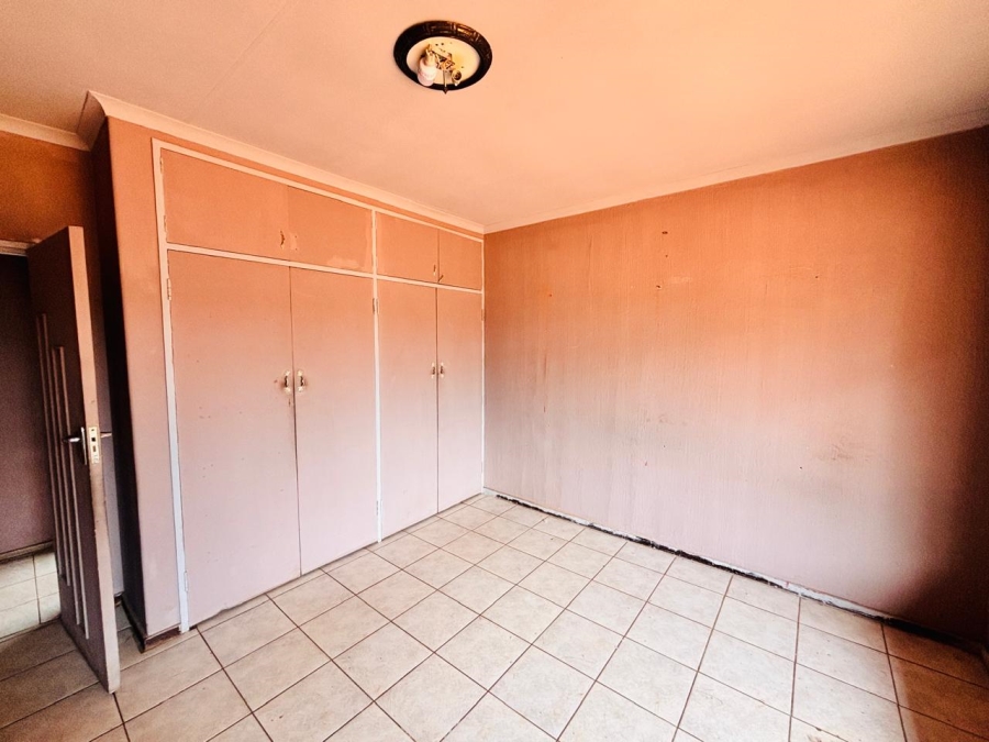 4 Bedroom Property for Sale in Dan Pienaarville Gauteng