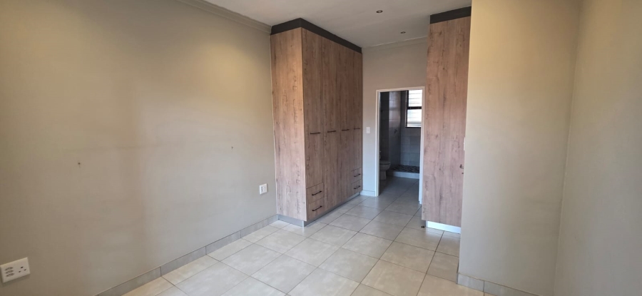 To Let 2 Bedroom Property for Rent in Rietvalleirand Gauteng