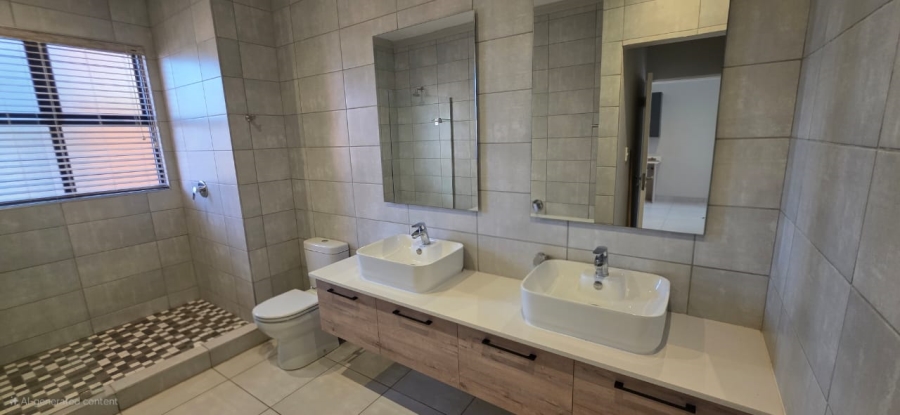 To Let 2 Bedroom Property for Rent in Rietvalleirand Gauteng