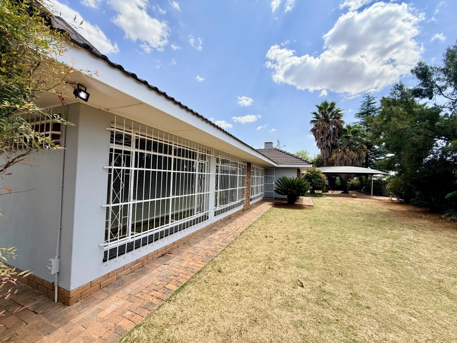 3 Bedroom Property for Sale in Risiville Gauteng