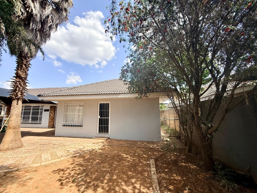 3 Bedroom Property for Sale in Risiville Gauteng