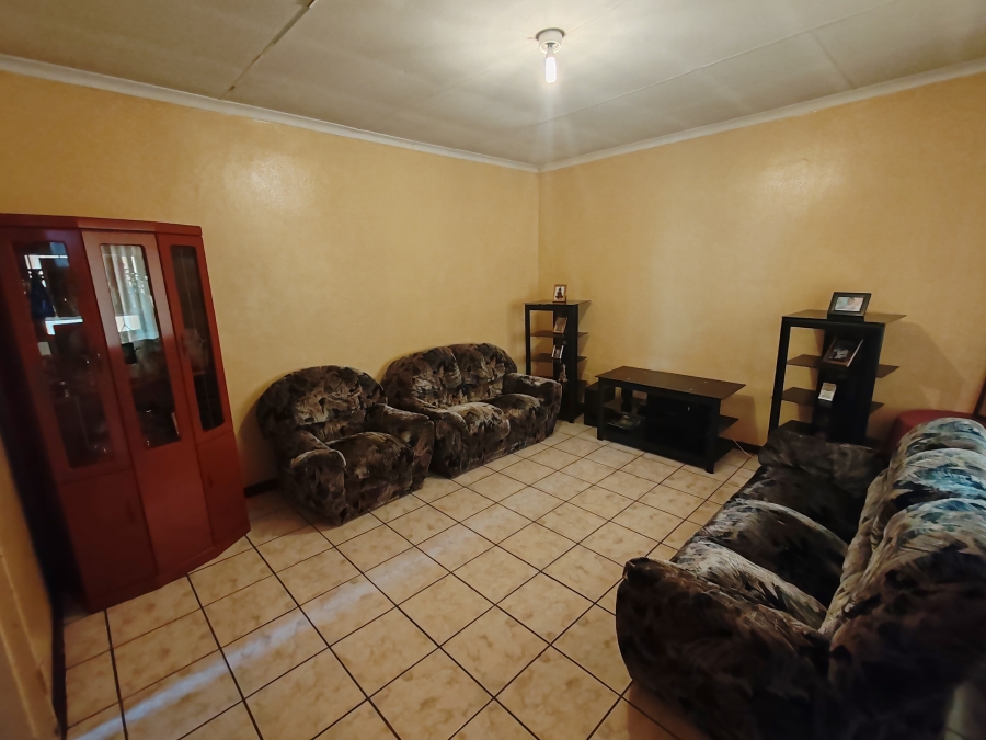 3 Bedroom Property for Sale in Kwaggasrand Gauteng
