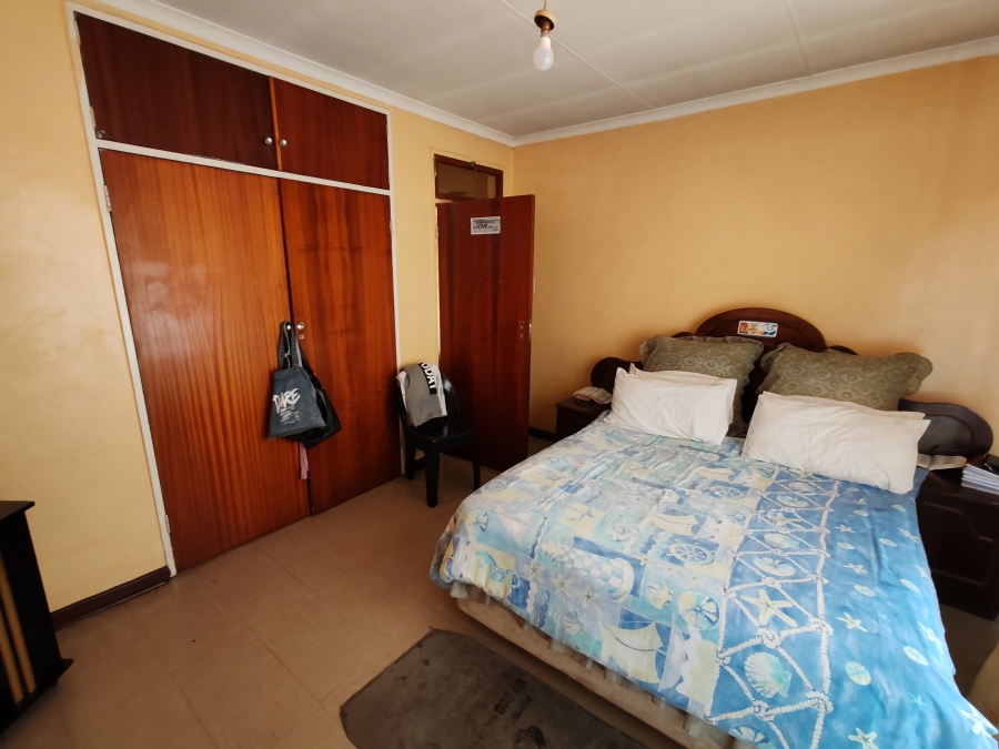 3 Bedroom Property for Sale in Kwaggasrand Gauteng