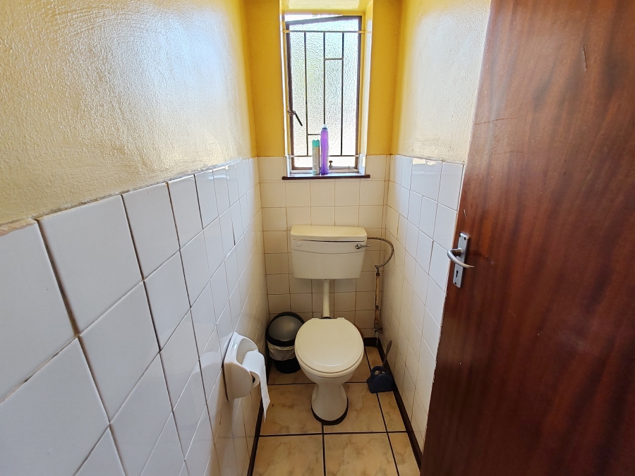 3 Bedroom Property for Sale in Kwaggasrand Gauteng