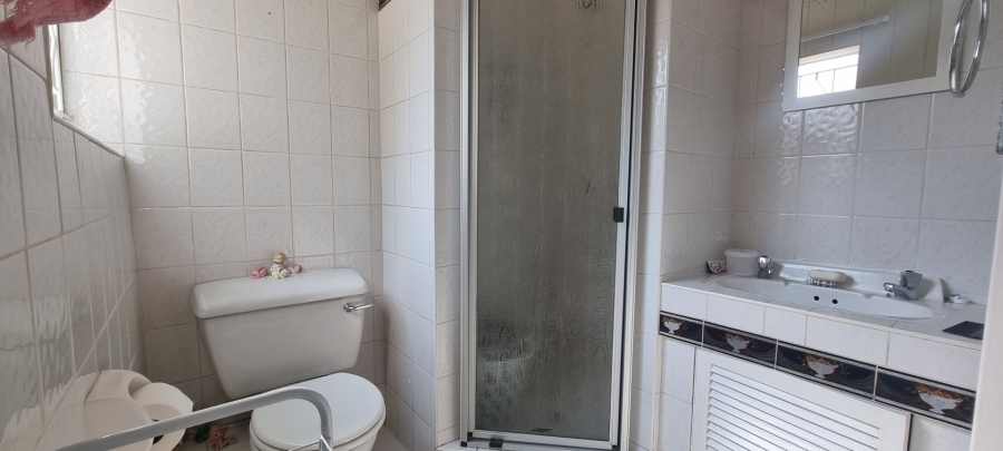 2 Bedroom Property for Sale in Sunward Park Gauteng