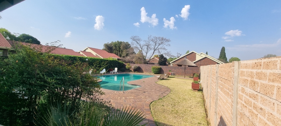 2 Bedroom Property for Sale in Sunward Park Gauteng