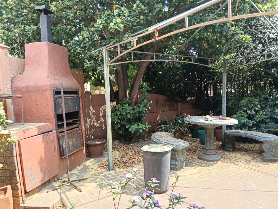 3 Bedroom Property for Sale in Westonaria Gauteng