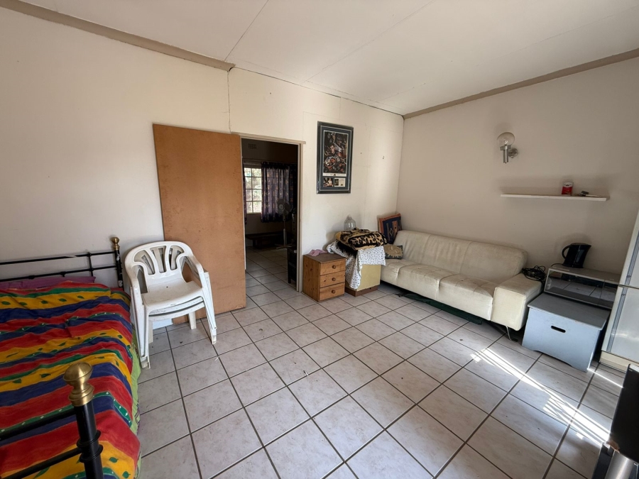 18 Bedroom Property for Sale in Kaalplaats West Gauteng