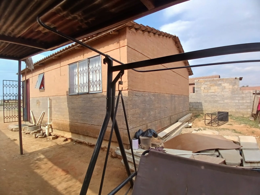2 Bedroom Property for Sale in Kagiso Gauteng