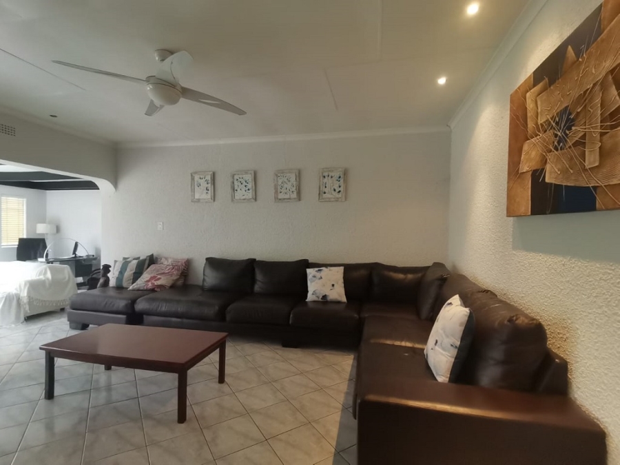 4 Bedroom Property for Sale in Brackenhurst Gauteng