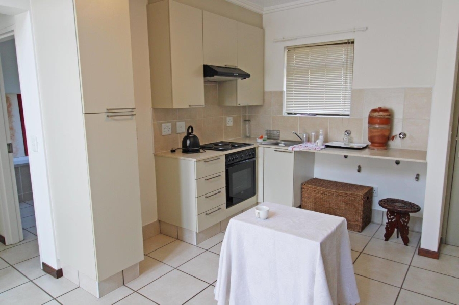 1 Bedroom Property for Sale in Bryanston Gauteng