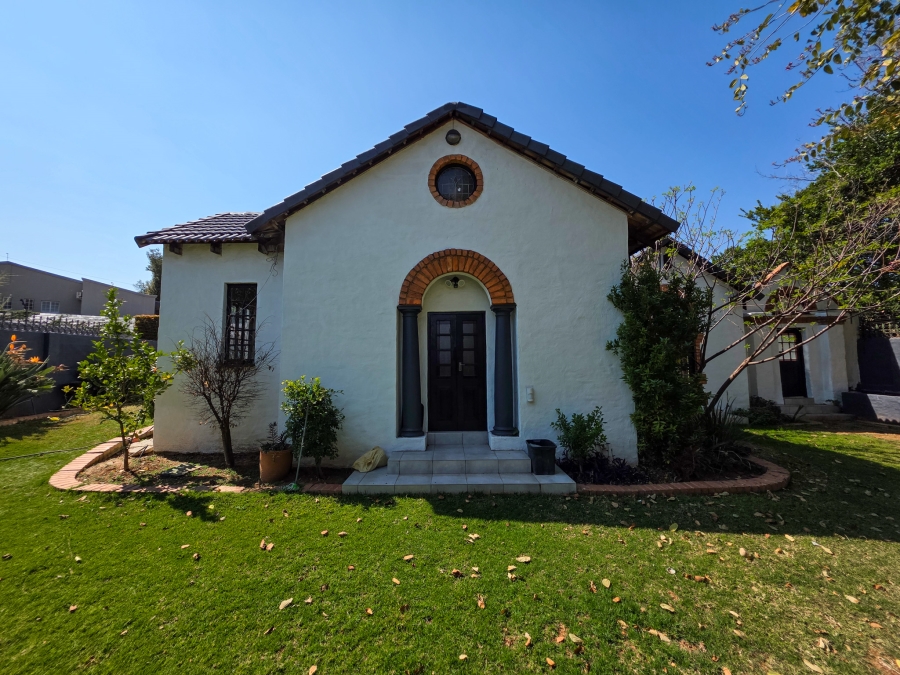 3 Bedroom Property for Sale in Waterkloof Ridge Gauteng