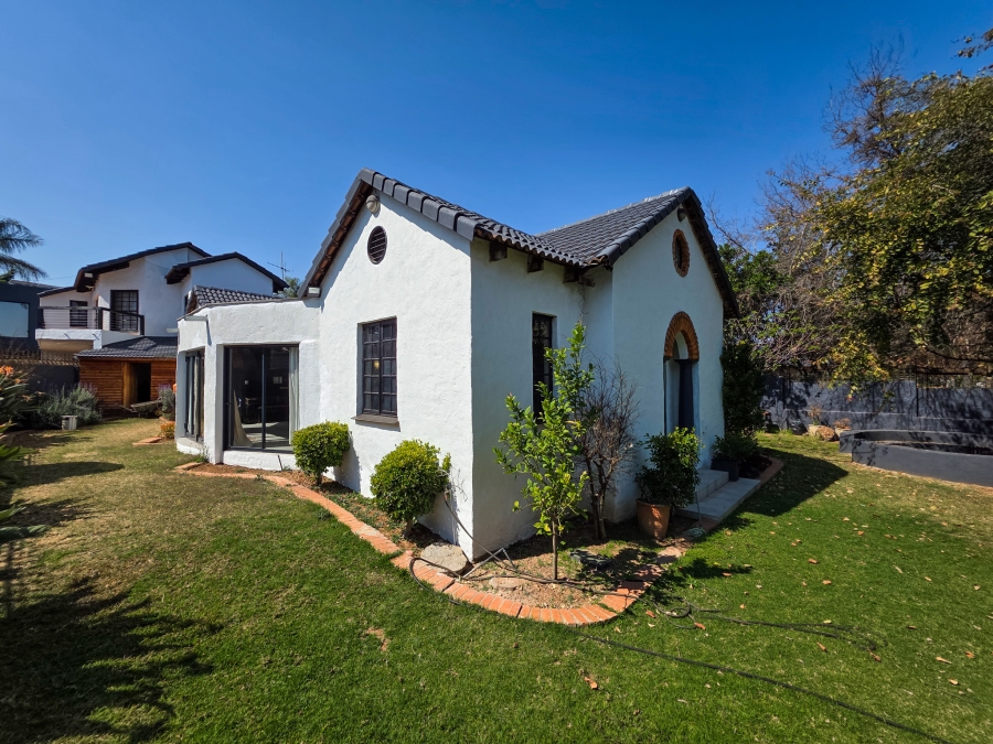 3 Bedroom Property for Sale in Waterkloof Ridge Gauteng