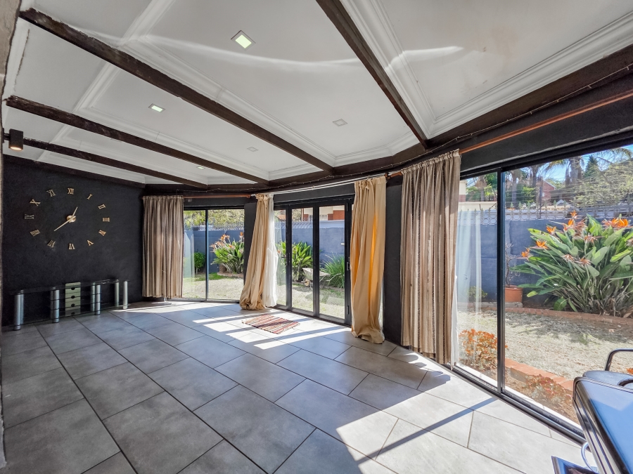 3 Bedroom Property for Sale in Waterkloof Ridge Gauteng