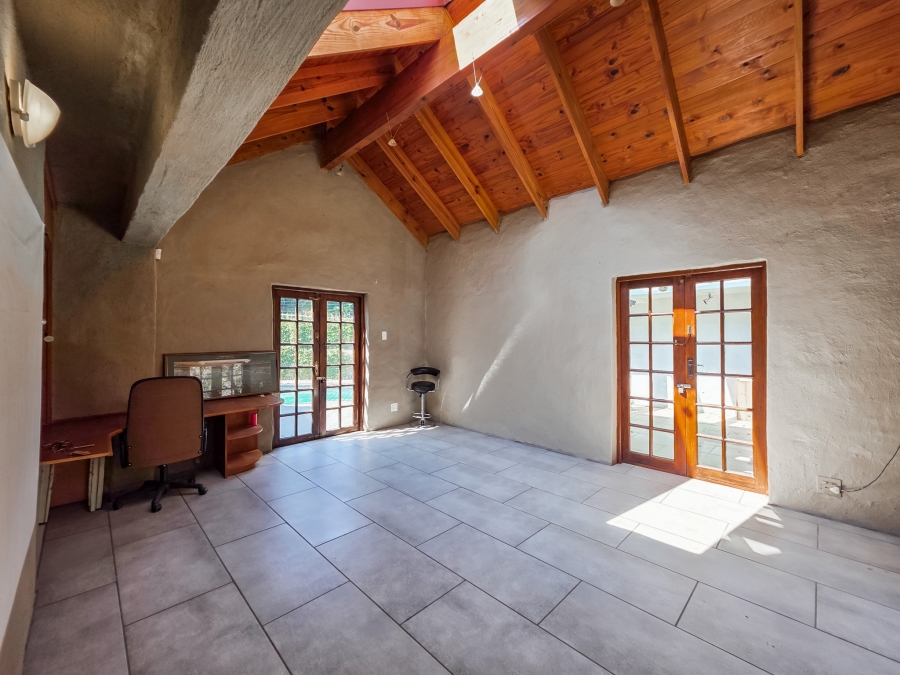 3 Bedroom Property for Sale in Waterkloof Ridge Gauteng