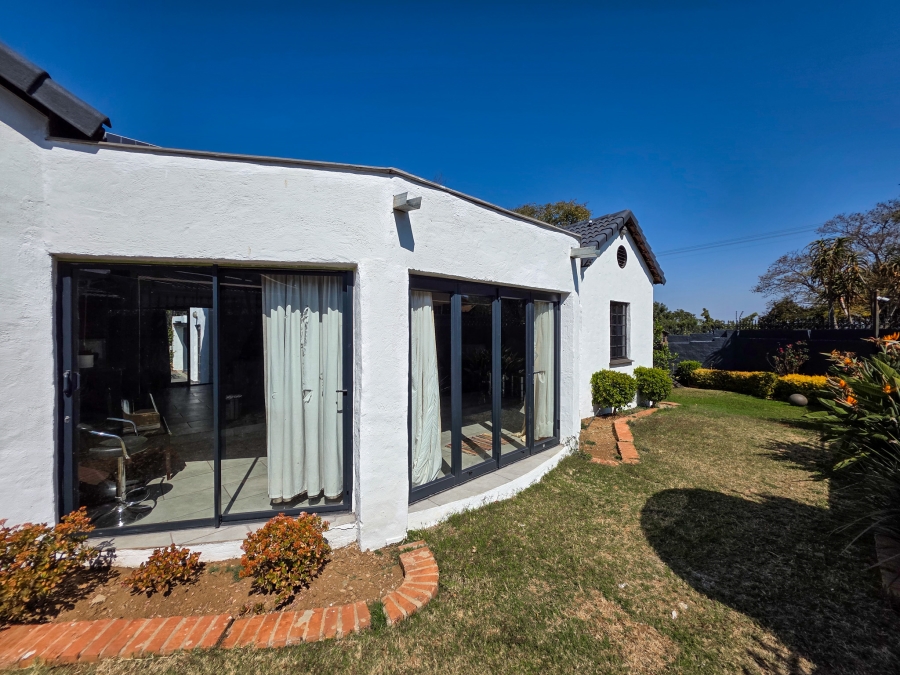 3 Bedroom Property for Sale in Waterkloof Ridge Gauteng