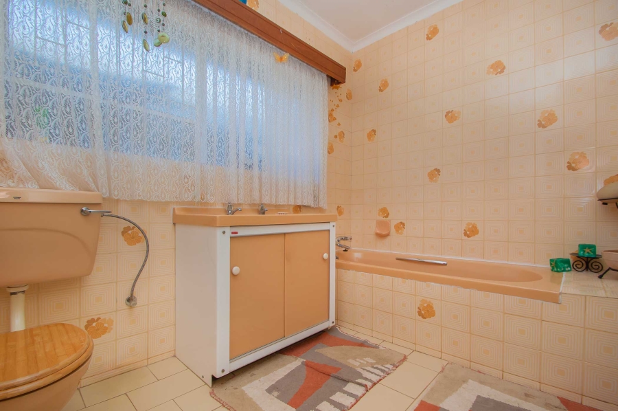 3 Bedroom Property for Sale in Rant En Dal Gauteng