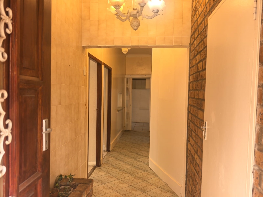 4 Bedroom Property for Sale in Witpoortjie Gauteng