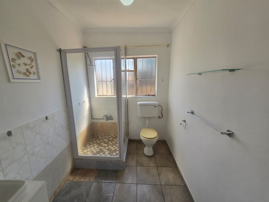 3 Bedroom Property for Sale in Brackendowns Gauteng
