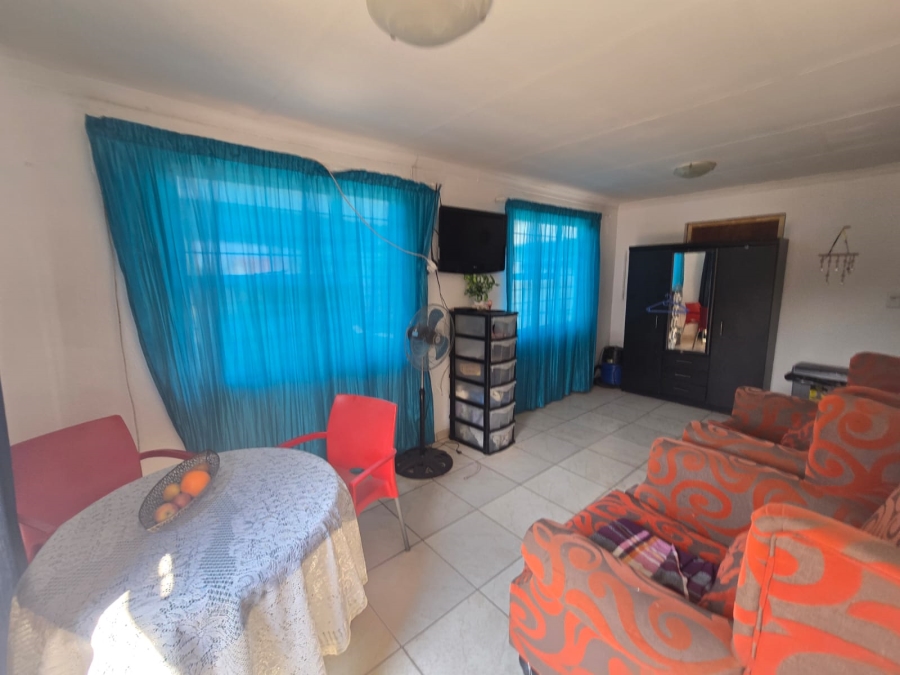 3 Bedroom Property for Sale in Brackendowns Gauteng