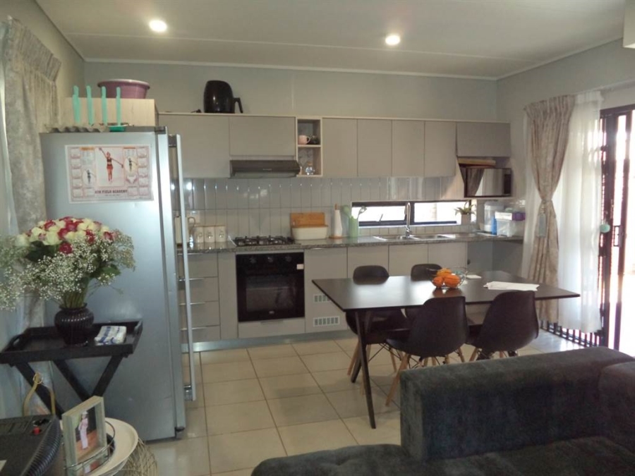 3 Bedroom Property for Sale in Albertsdal Gauteng