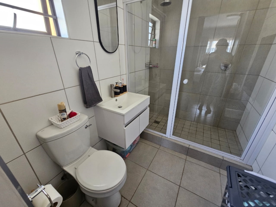 3 Bedroom Property for Sale in Albertsdal Gauteng