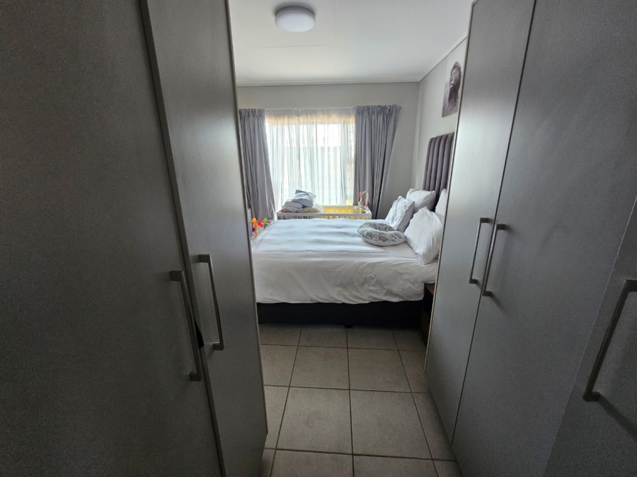 3 Bedroom Property for Sale in Albertsdal Gauteng