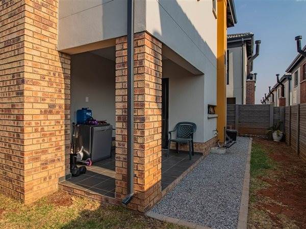 3 Bedroom Property for Sale in Albertsdal Gauteng
