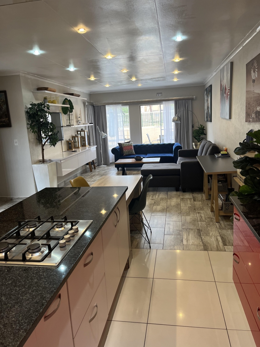 2 Bedroom Property for Sale in Simmerfield Gauteng