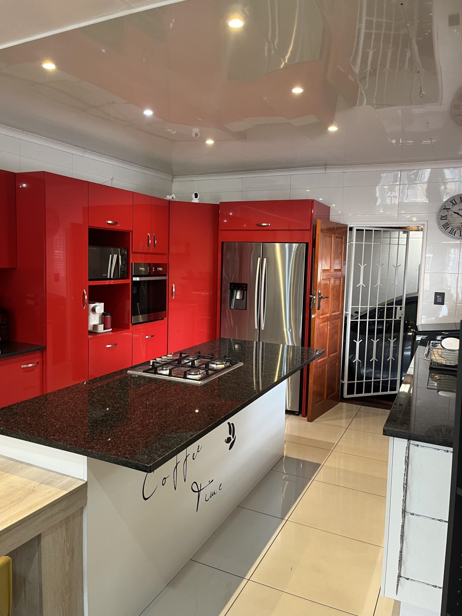 2 Bedroom Property for Sale in Simmerfield Gauteng