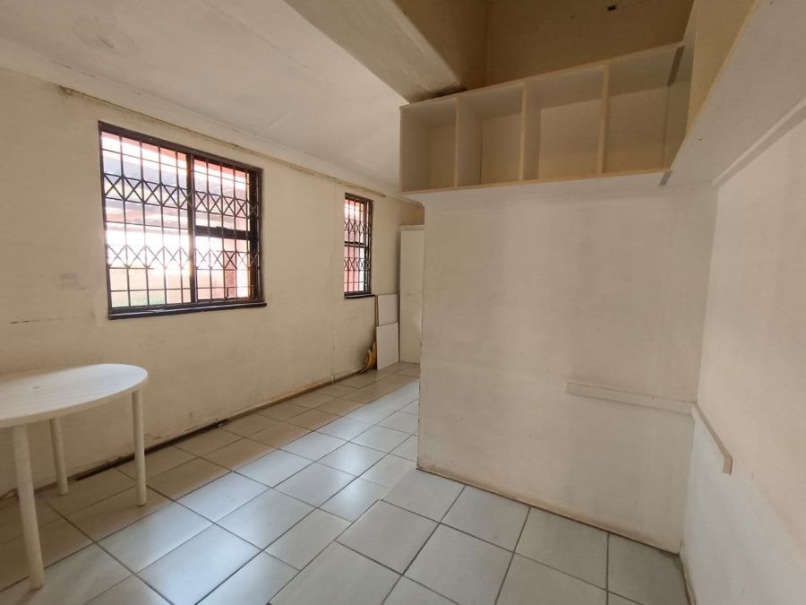 4 Bedroom Property for Sale in Witpoortjie Gauteng