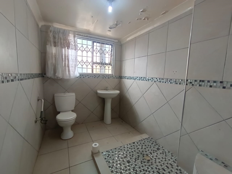 4 Bedroom Property for Sale in Witpoortjie Gauteng