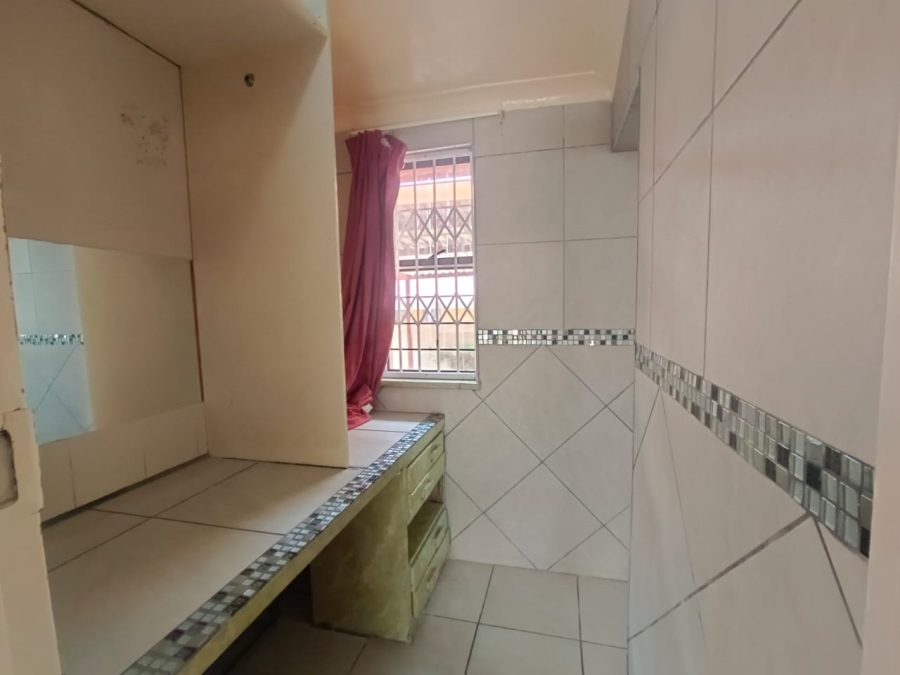 4 Bedroom Property for Sale in Witpoortjie Gauteng