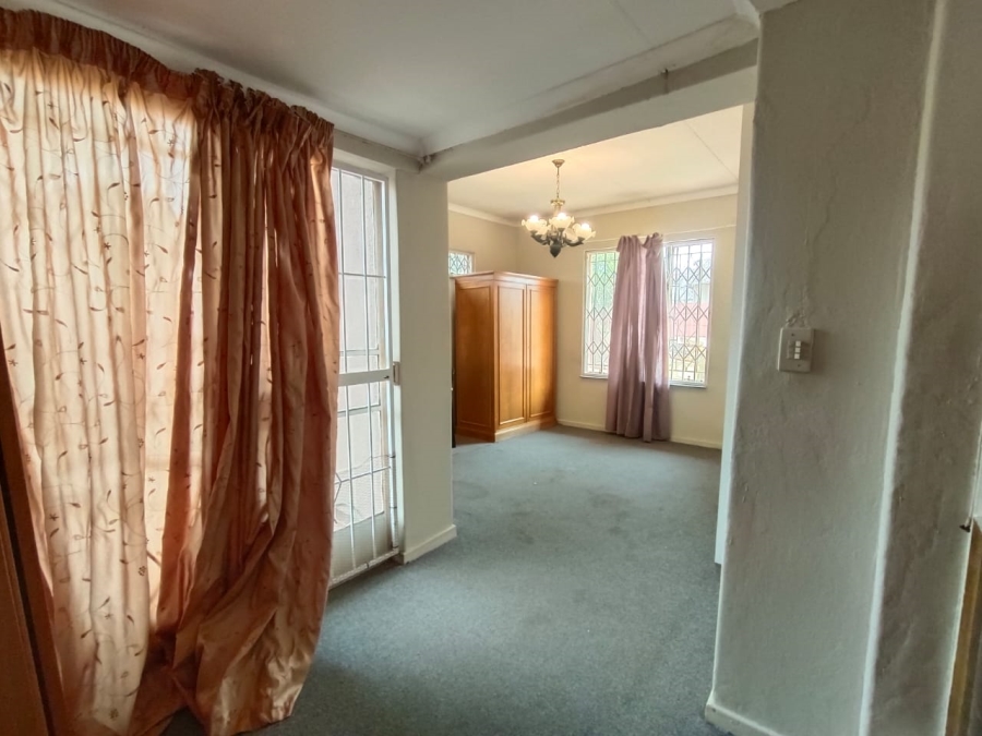 4 Bedroom Property for Sale in Witpoortjie Gauteng