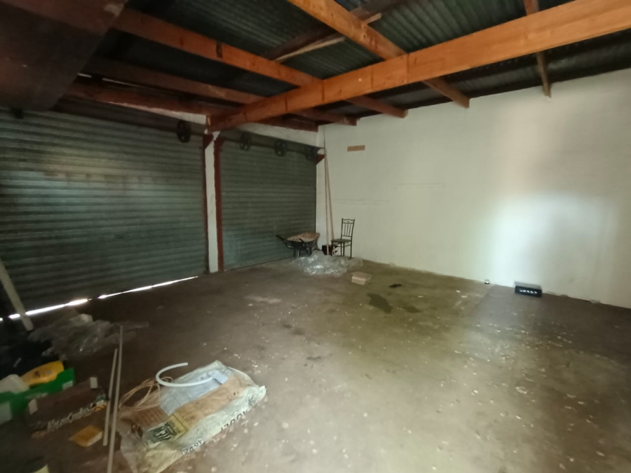 4 Bedroom Property for Sale in Witpoortjie Gauteng