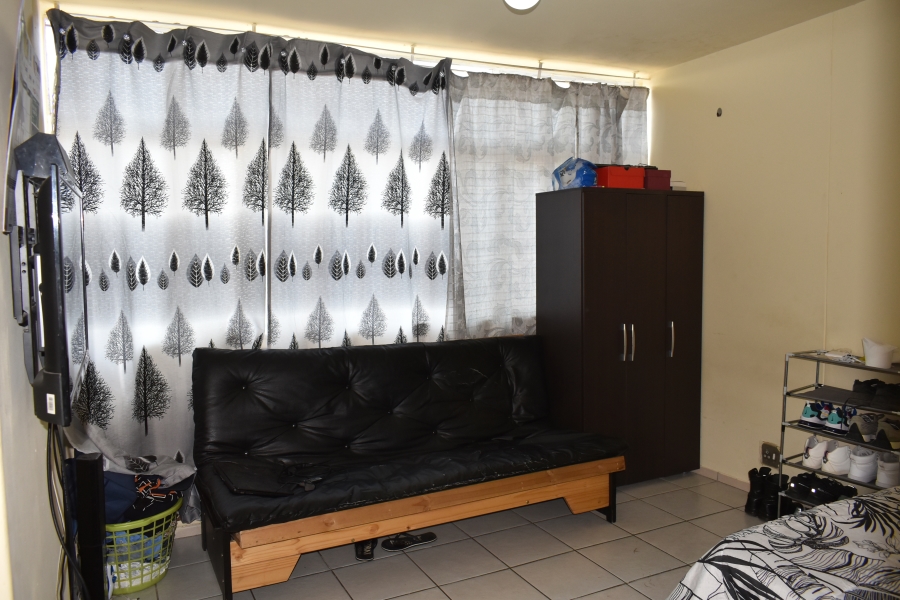2 Bedroom Property for Sale in Sunnyside Gauteng