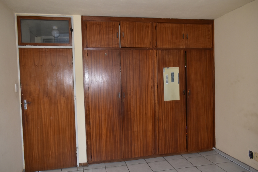 2 Bedroom Property for Sale in Sunnyside Gauteng