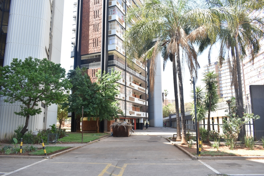 2 Bedroom Property for Sale in Sunnyside Gauteng