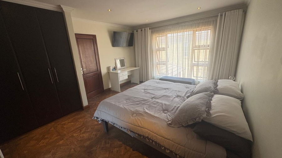 4 Bedroom Property for Sale in Bartlett Gauteng
