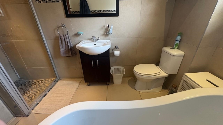 4 Bedroom Property for Sale in Bartlett Gauteng