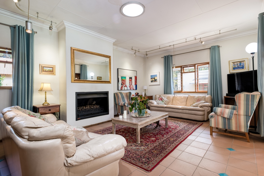 6 Bedroom Property for Sale in Chartwell Gauteng