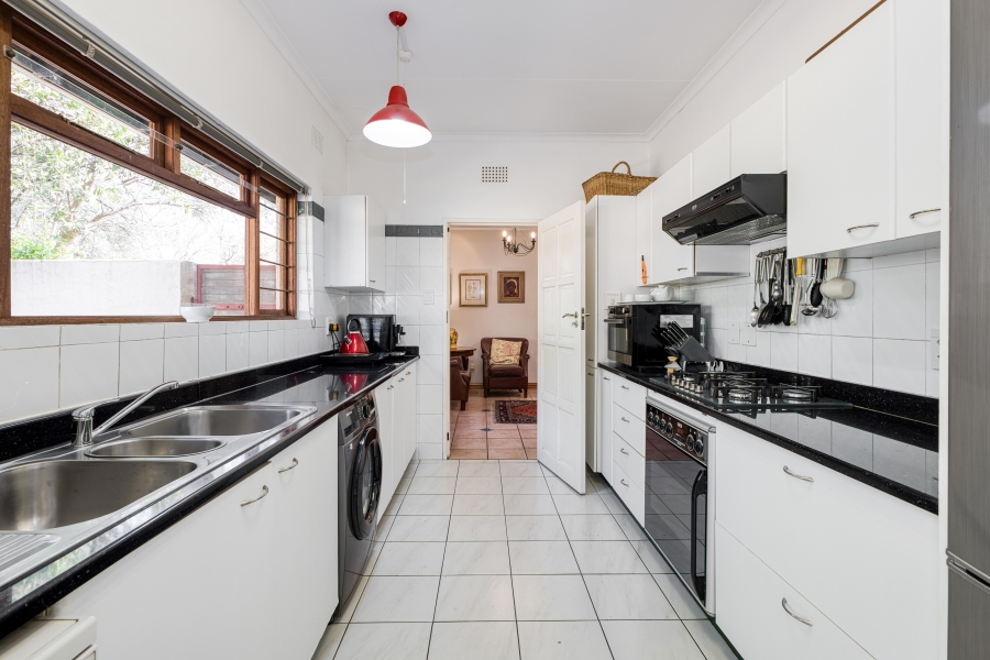 6 Bedroom Property for Sale in Chartwell Gauteng