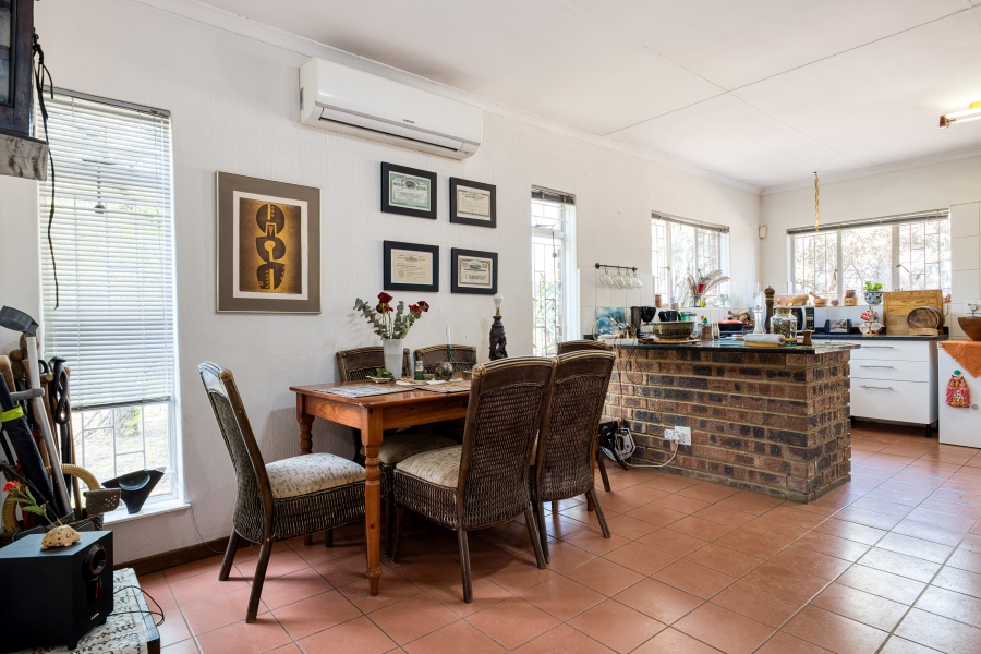 6 Bedroom Property for Sale in Chartwell Gauteng