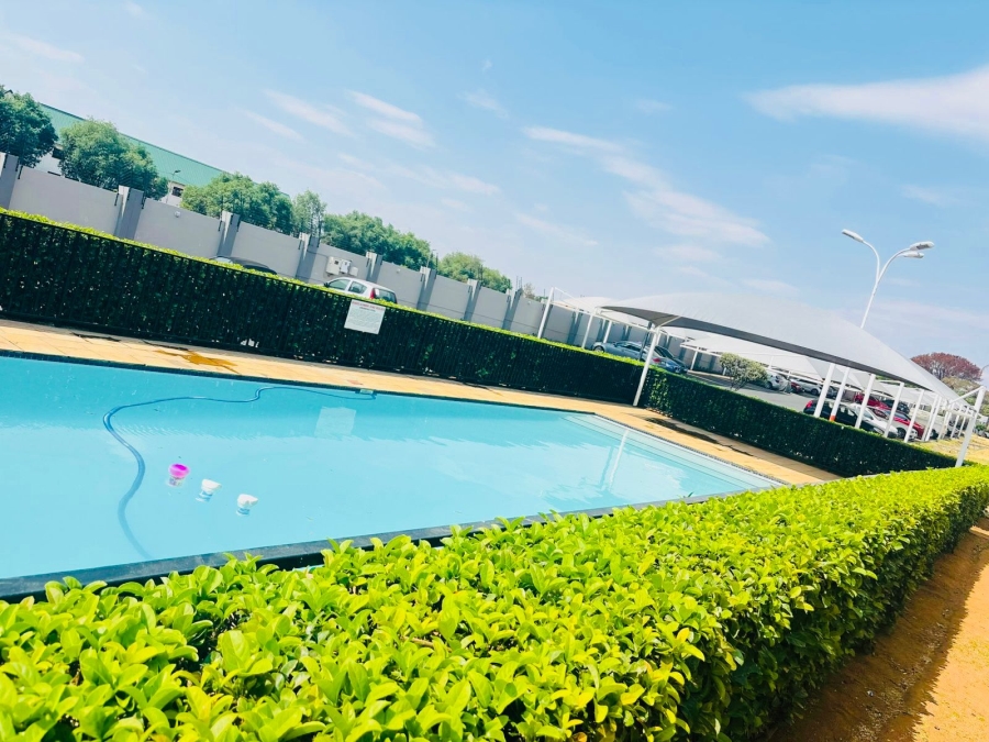 To Let 2 Bedroom Property for Rent in Carlswald Gauteng